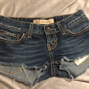 BKE cut off short Shorts